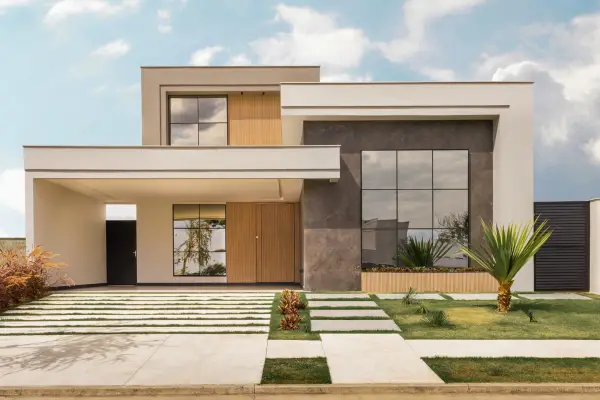 Traditional Village Single Floor Home Front Design to love